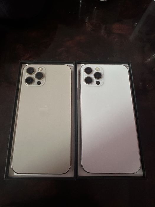 iphone 12 pro karobka. Dakument  ideal sostayeni  sotiladi.