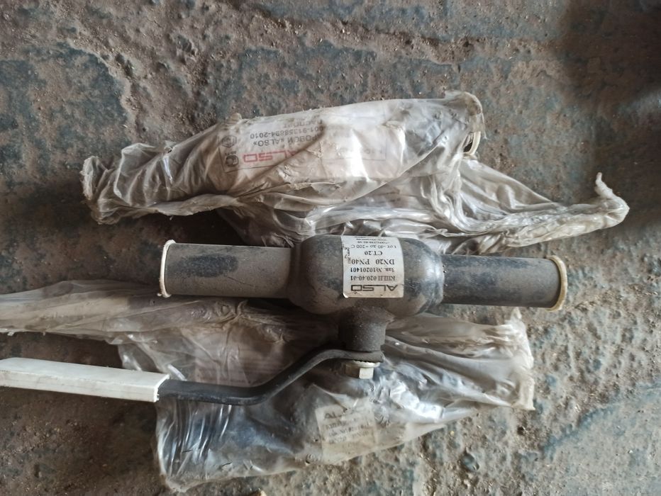 Новые краны, запорная арматура.