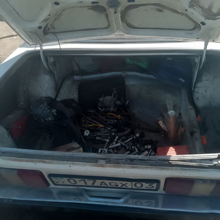 продается волга 3102