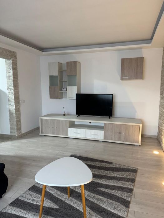 Apartament de inchiriat