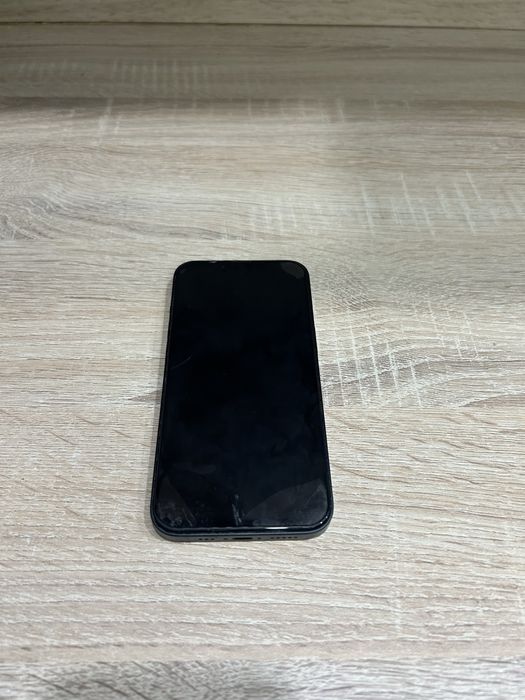 Iphone 13, в хорошем состоянии