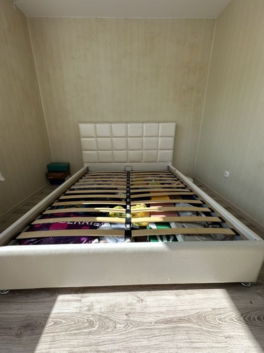 Продам кровать