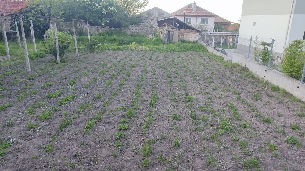 Продава се Парцел в Пловдив, Гагарин - 150 кв.м за 215 €/кв.м - Снимка #2