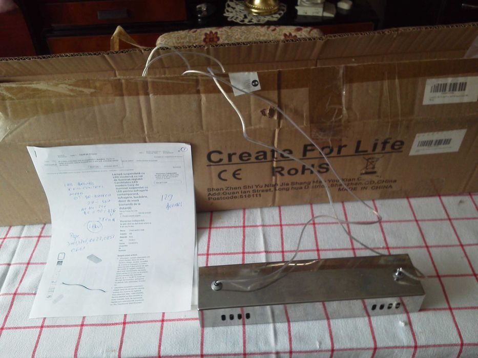 Lampa Suspendata cu Leduri