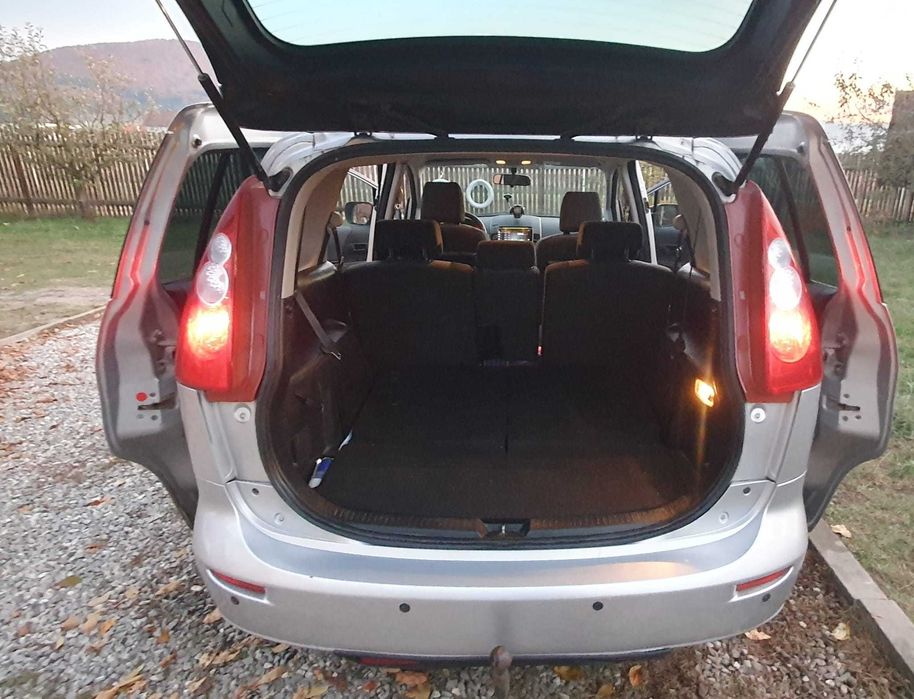 Autoturism Mazda 5 diesel 2007