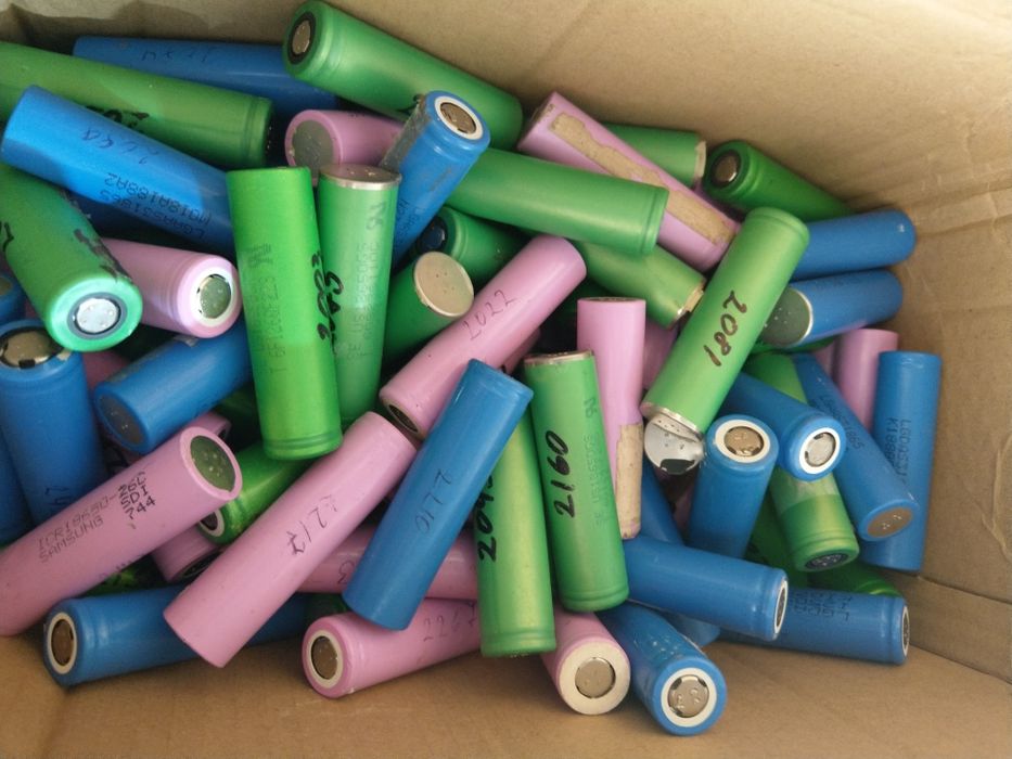 Зареждащи се батерии 18650