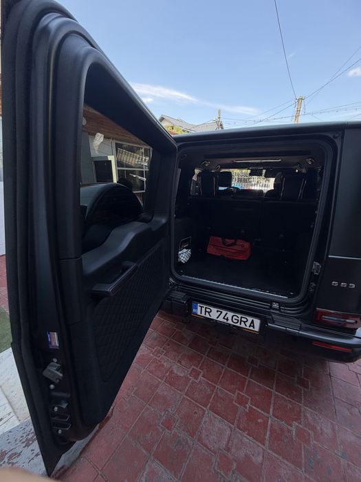 Mercedes G Class 2020 85,000 de km 4,0 l 63 amg