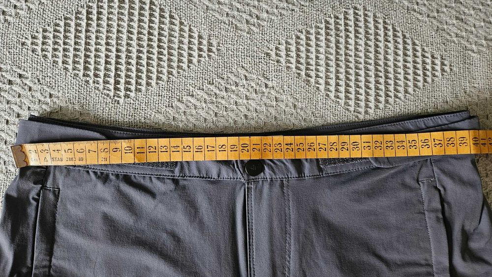 Pantaloni de drumeție 4F - damă / femei - mărimea S
