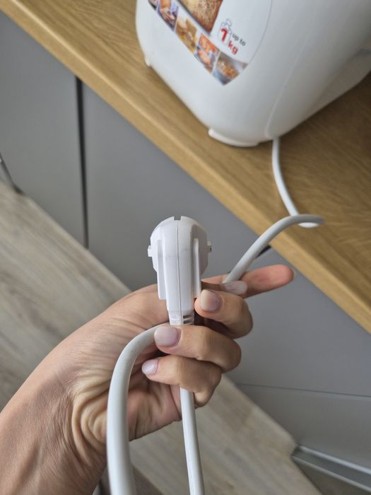 Masina de făcut paine tefal