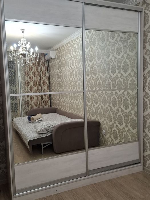 Продам шкаф плательный б/у