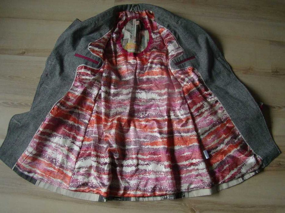 Стилно палто с щампа