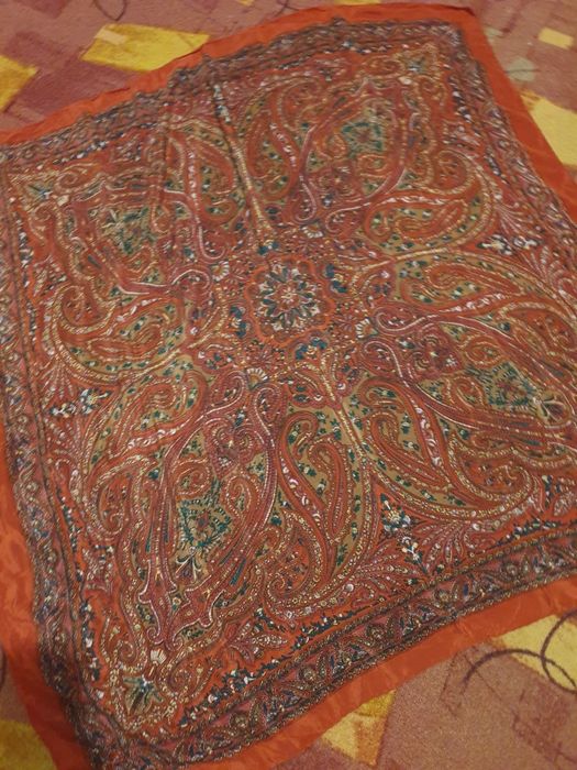 Esarfa matase,vintage Highmoor