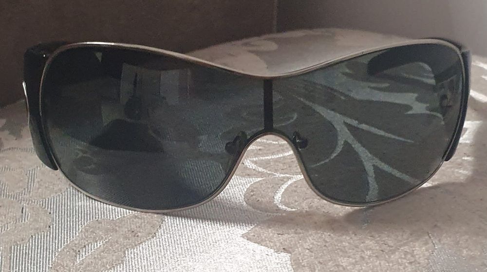 Ochelari de soare Prada