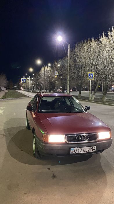 Продам Ауди 80 б3