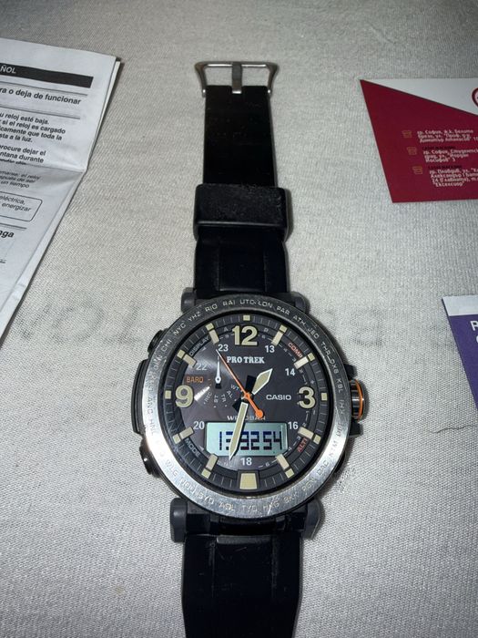 CASIO  PRO trek 600