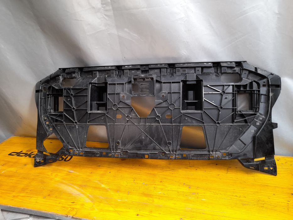 Грил решетка основа панел  Vw E-Tron