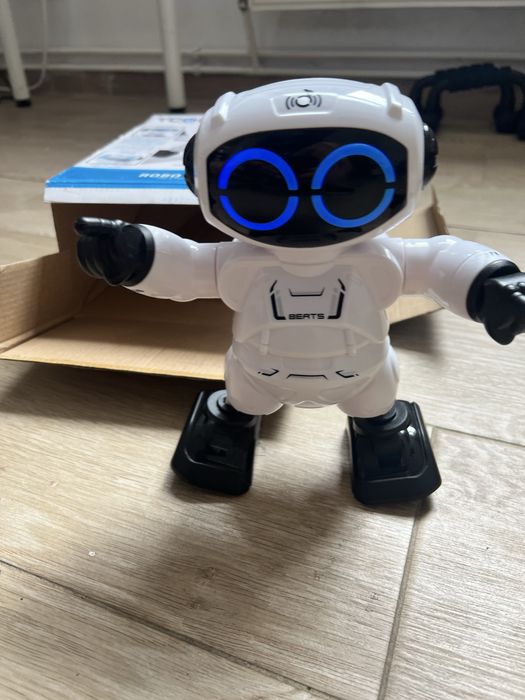 Robot electronic, Robo Beats de jucarie