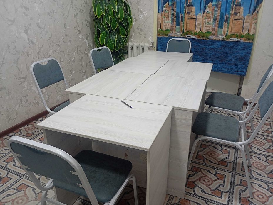 O'quv markazi mebellari