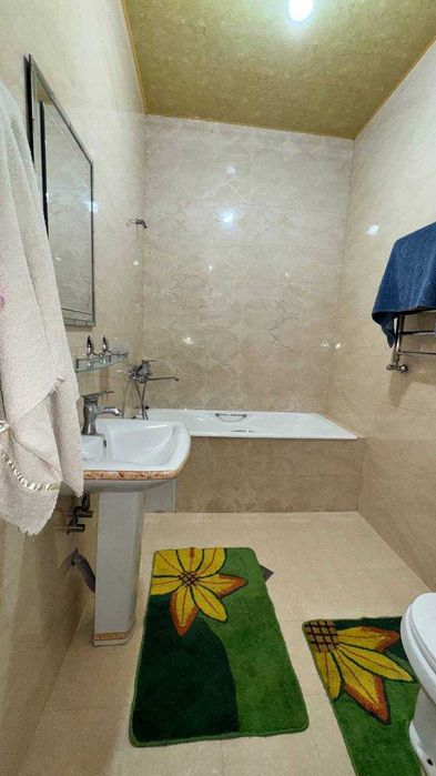 Ховли сотилади янги бозор якинида 5.5 сотих