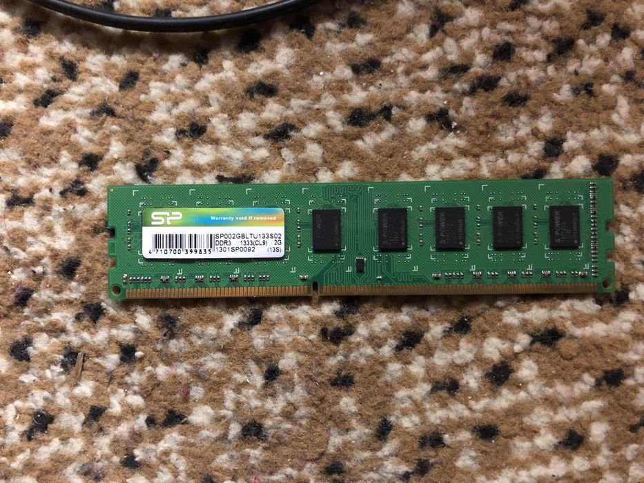 Ddr 3 продам на 2 за 2к