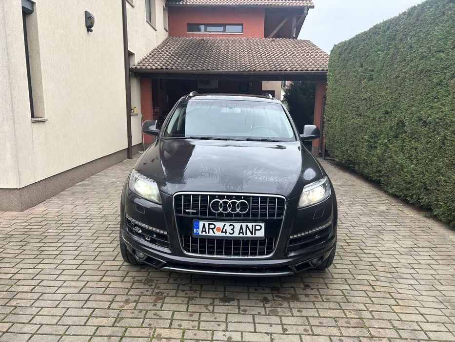 Audi Q7 , an 2012 in stare perfecta de functinare