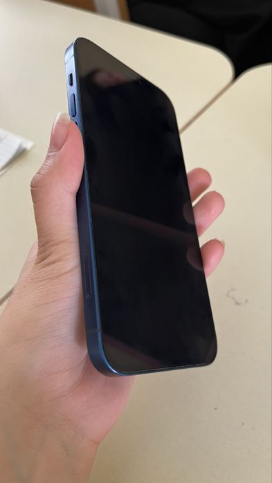 Iphone 12  64 gb