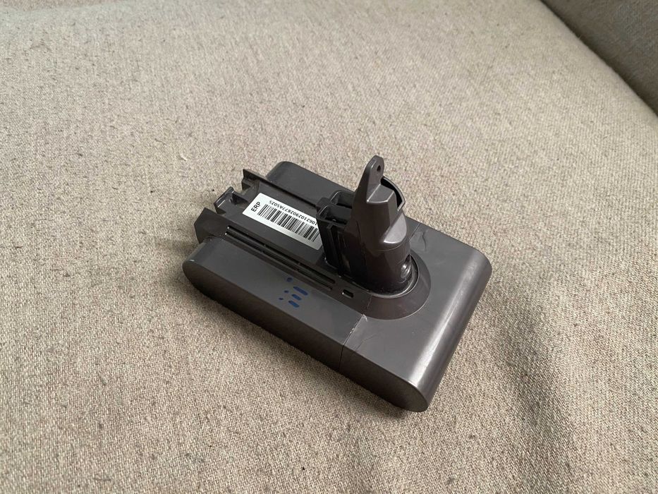Baterie acumulator Dyson V6 2100 mAh 21.6 V - nu incarca