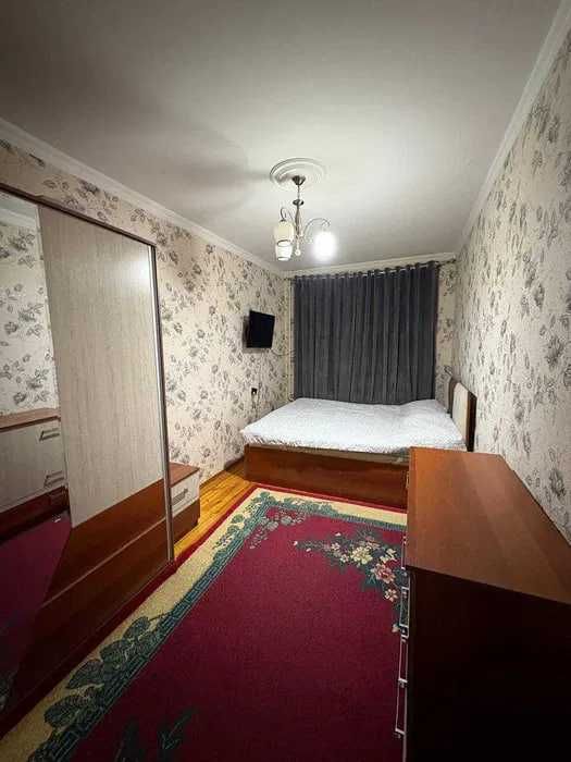 Себзар 5хона 1-этаж Шайхонтохурский сотилади