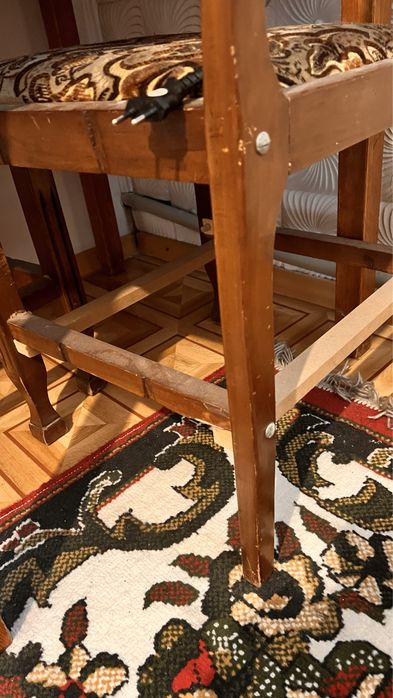 Продаются Стулья 6 штук