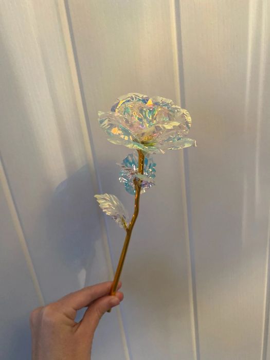 Кристална роза с 24к златно покритие 10лв