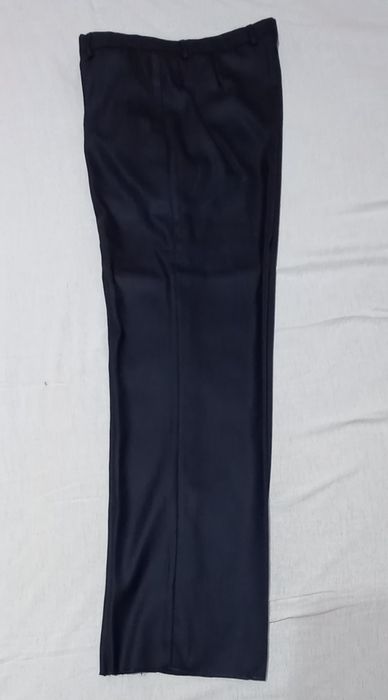 Продам  кастюм вместе брюками