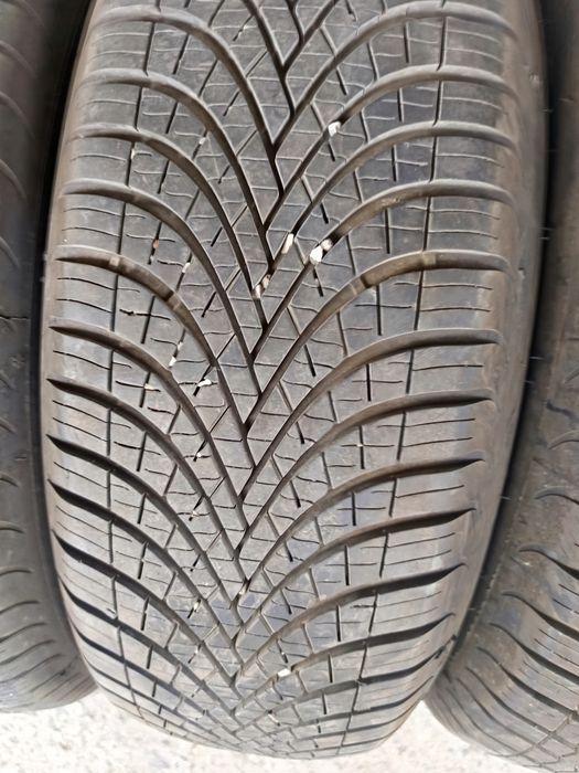 4бр.всесезонни гуми 225/65/17-Dunlop нов дот