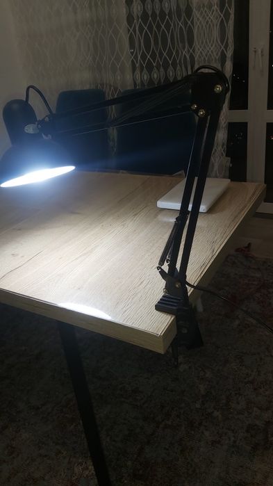 Лампа светильник