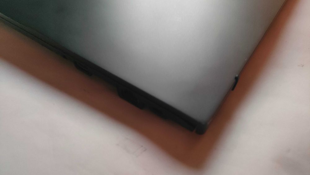 Лаптоп Asus Powerbook B1500C i5/FHD/ 256gb SSD/ 8gb ram