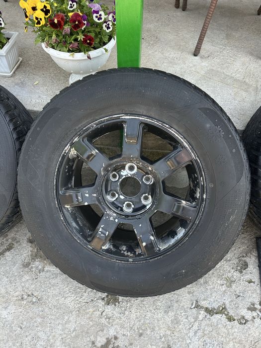 Cadillac Escalade 285.65R18