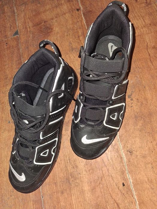 Чисто нови спортни обувки NIKE 43 номер