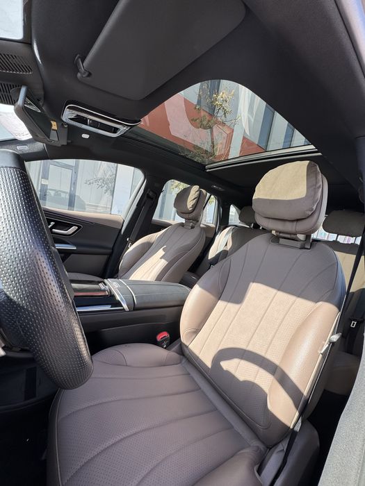Mercedes benz eqe500/ 19.000km probeg