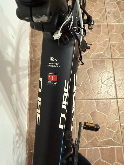 Cursiera Cube Attain Pro full carbon