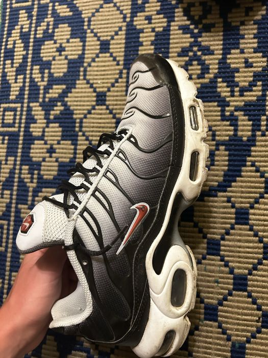 Vand Nike tn folositi aproape 2 saptamani , ei vin fara talpic