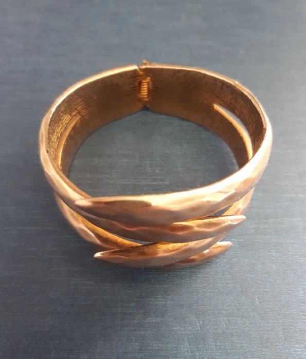 Гривна / Накит / Украшение