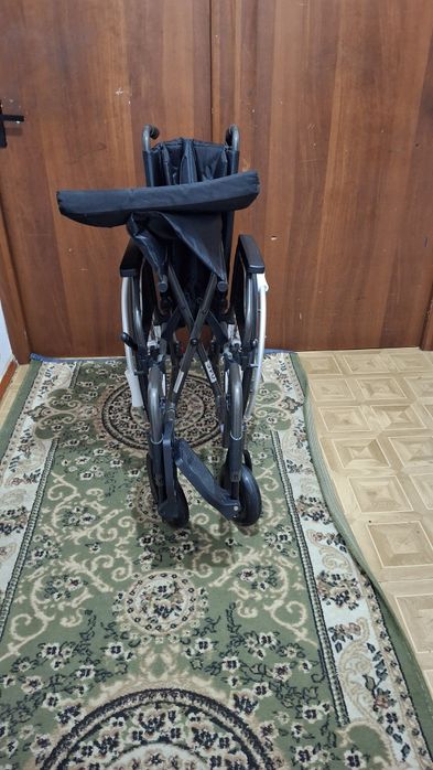 Инвалидная коляска