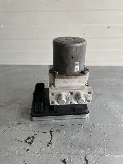 Pompa ABS Mercedes S class W222 4 matic A2134314901