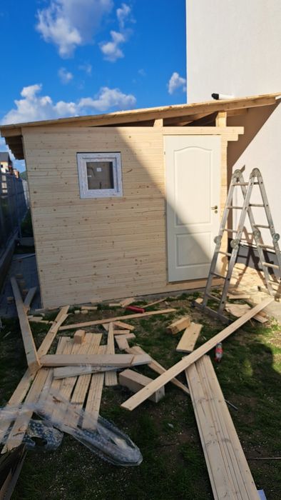 Spațiu de depozitare foișoare