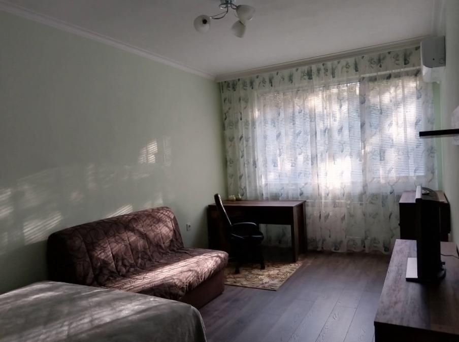 Дава се под наем Двустаен апартамент в София, Хиподрума - 62 кв.м за 840 € - Снимка #2