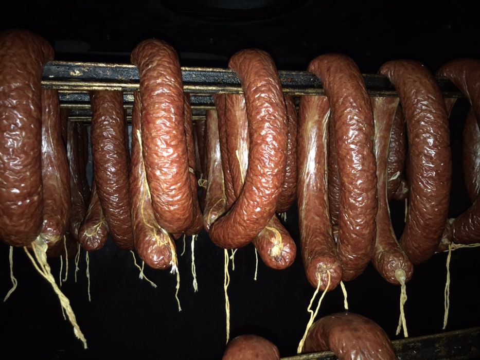Продам колбасу домашнюю