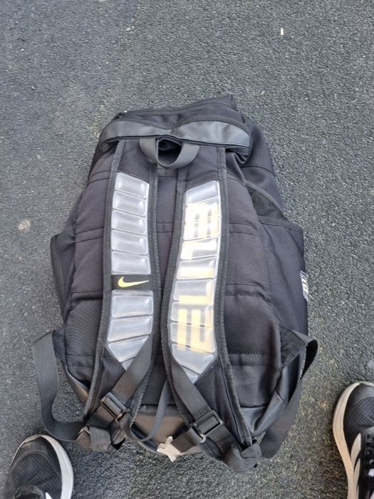 Nike elite golden-black