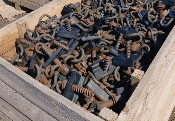 Рельсы,шпалы