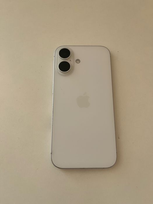 Iphone 16 128GB 90% bat