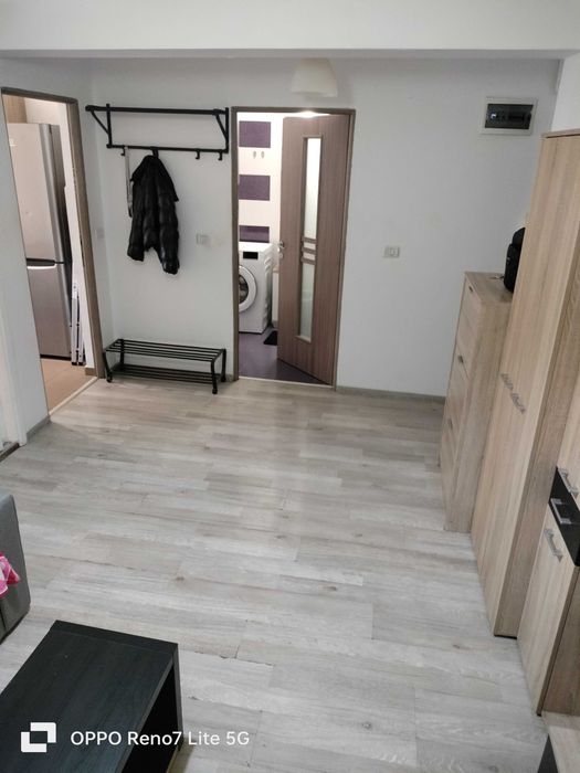 Vând garsonieră dublă 42 mp