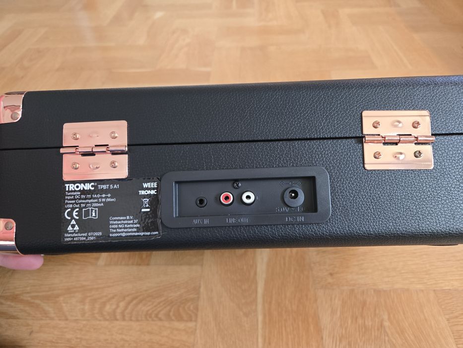 Грамофон TRONIC TPBTA1
